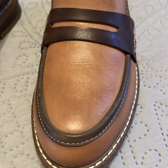 Pikolinos Two toned brown leather loafers EUC size 41 Euro - Picture 2 of 10